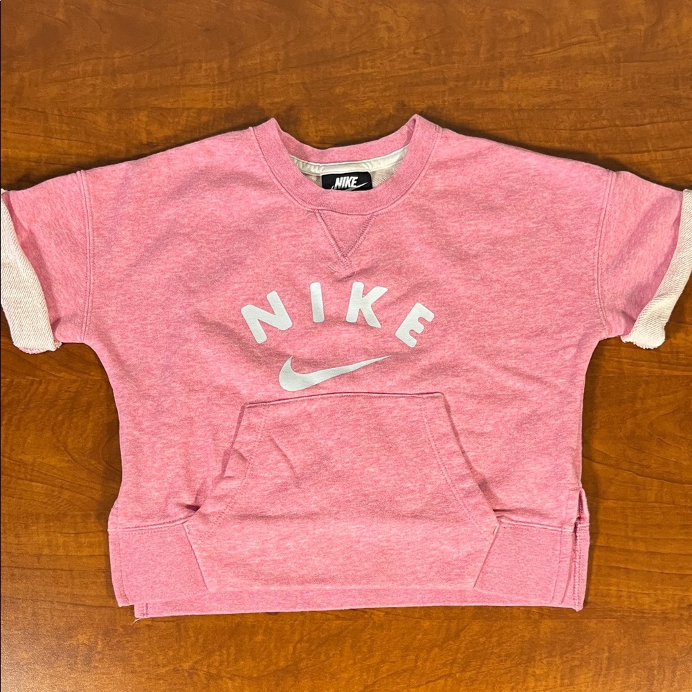 Nike Big Girl's Sportwear Crew Short Sleeve Sweatshirt Magic
Flamingo Pink S